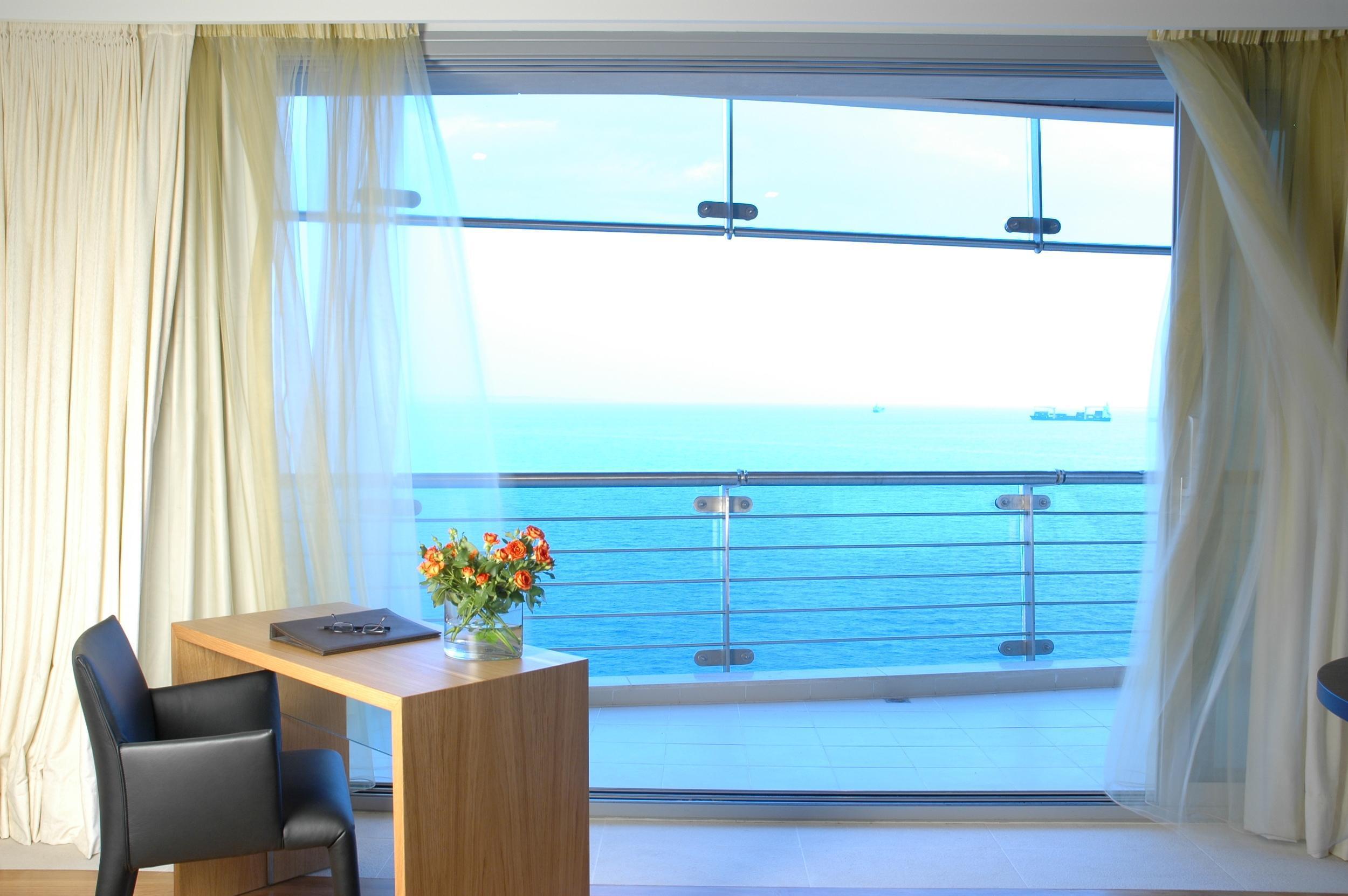 Daios Luxury Living Hotel Thessaloníki Luaran gambar A room at the hotel